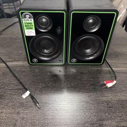 Mackie CR-X Studio Speakers – Home Studio / Podcast / Streaming