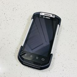 🔥Zebra TC700K-02B24B0-03 Mobile Touch Computer Barcode Scanner Untested. Comes with battery only. No charger so couldn’t test. No other accessories i