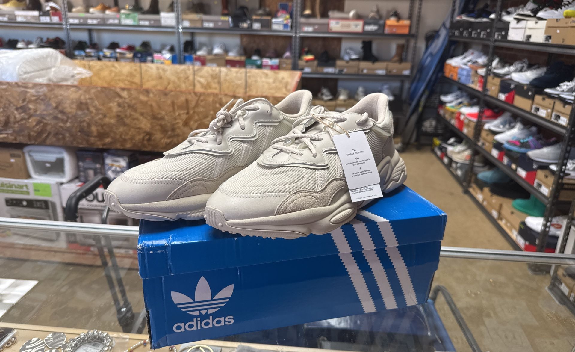 Adidas Ozweego