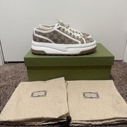 Gucci GG Sneaker Interlocking G Women’s 