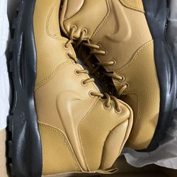 Kids Nike Boots