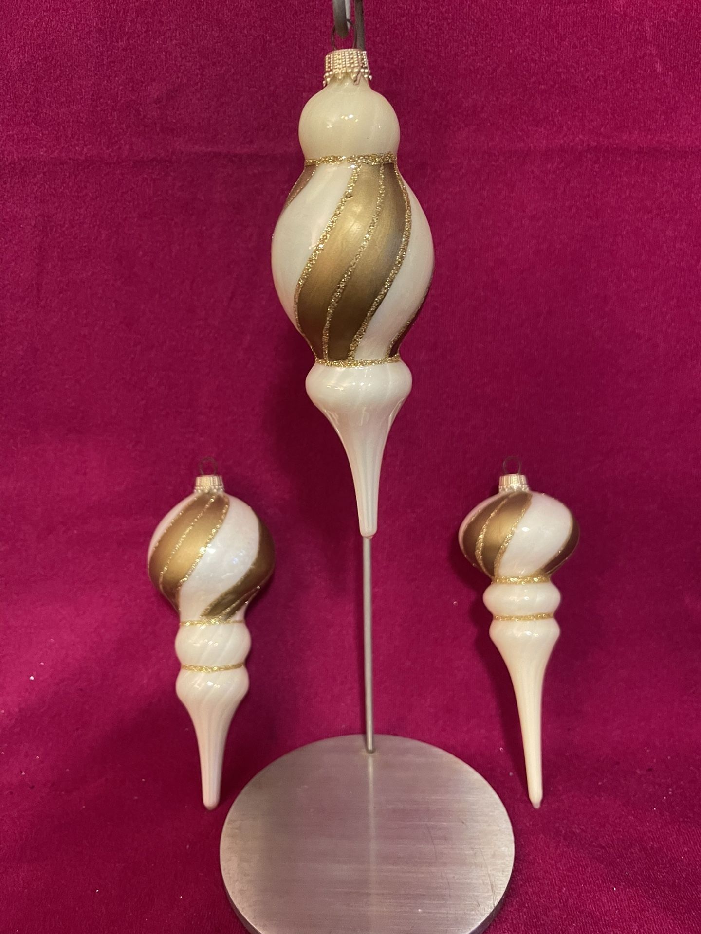 Vintage White Pearl and gold glitter swirl glass finial Christmas ornament Krebs Germany