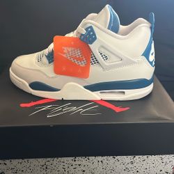 Jordan 4 Military Blue
