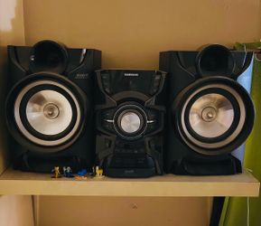 Samsung GIGA SoundBlast Speaker