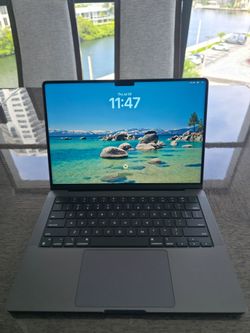 Apple MacBook Pro 14” M4 Max – 36GB RAM, 14-Core CPU, 32-Core GPU, 1TB SSD - Brand New