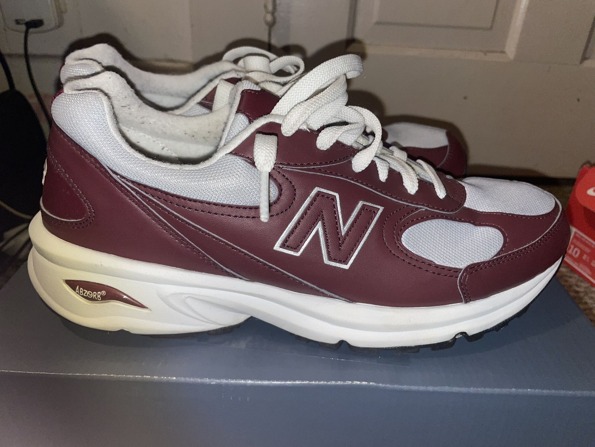 New Balance 498 Burgundy