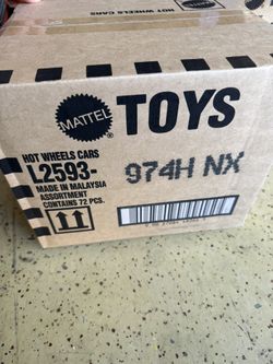 Full Box Of 72 Random Hot Wheels Cars Cheaper Than Store
