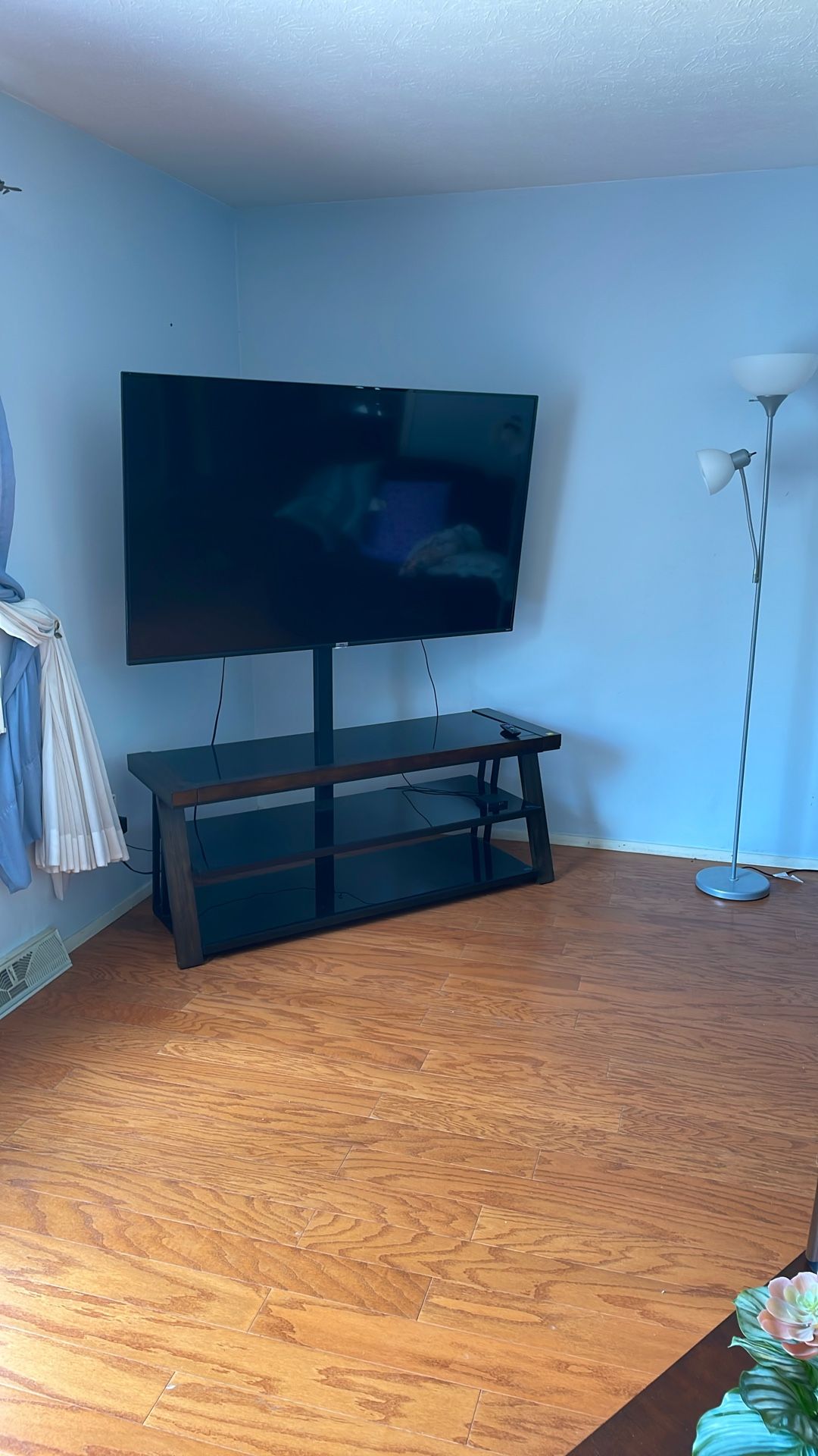 TCL 65” Smart Roku TV