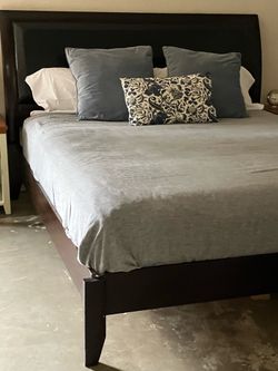 King Bed includes Mattress