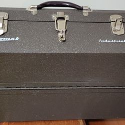 Homak Industrial Cantilever Toolbox 18"