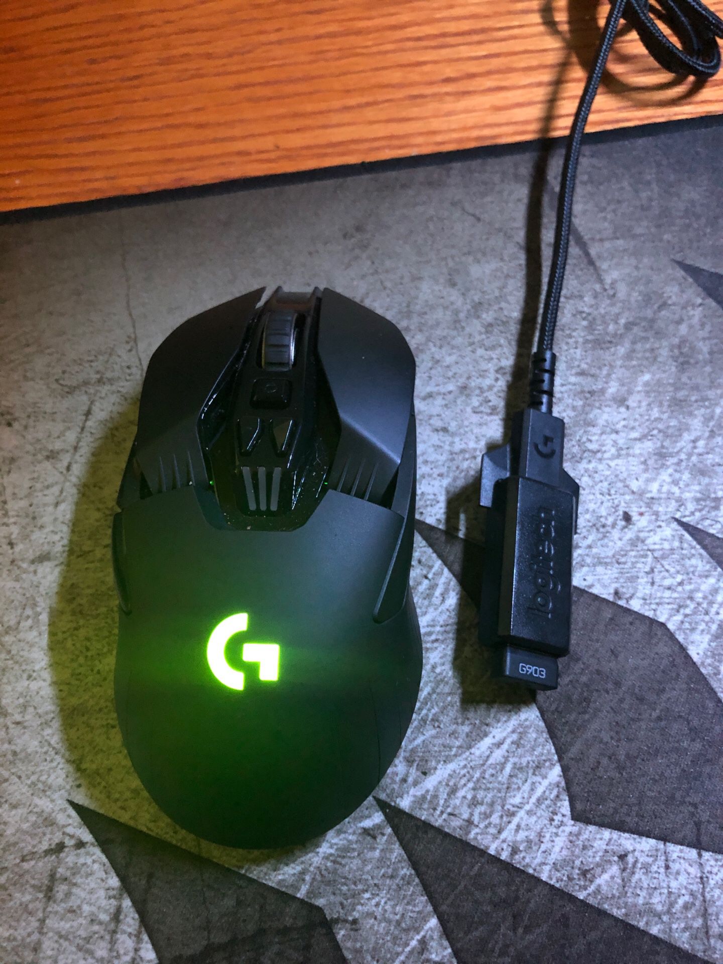 G903 wireless mouse