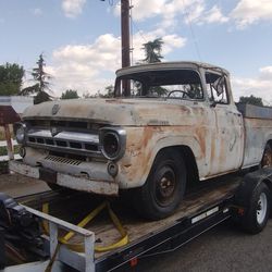1957 Ford 250 With V/8 Plumber's Truck Set Up 