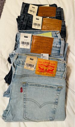 15 Pairs Levi’s Jeans Bundle — 4 New With Tags