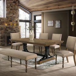 6 PIECE DINING ROOM SET
