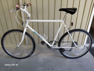 1987 Mongoose Alta ATB/Commuter- 21" Medium/Large