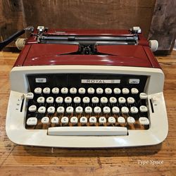 Professionally Serviced 1971 Royal Custom III Typewriter Safary Red