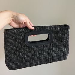Classic Beach Purse w/Crossbody Chain (Black)