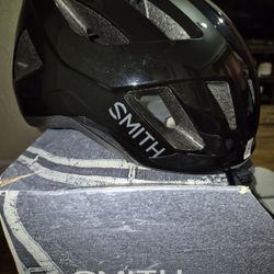 Smith Cycling Helmet 
