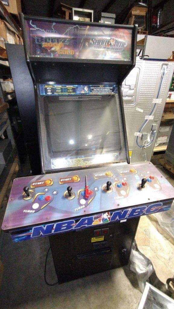 NBA Showtime / NFL Blitz 2000 Arcade Cabinet