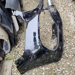 2020/2021/2022/2023 Mercedes Gle350 Front Bumper Cover