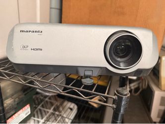 Marantz VP4001 Projector