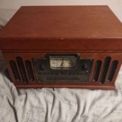 Old Time Crosley AM FM CD Cassette Lp Player Works Great
