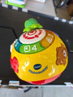 VTech Wiggle & Crawl Ball Baby Toy