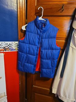 Boys Old Navy Puffer Vest 