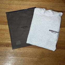 2 Essentials Hoodies Bundle