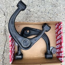 2018 4 Runner  OEM U-Joint