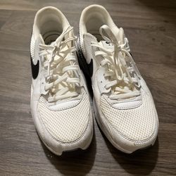 Nike Air Max woman’s size 8.5