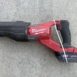Milwaukee sawzall with battery