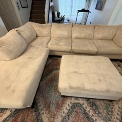 Sectional Beige Couch w Ottoman 