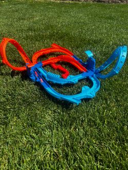 Hot wheels track, folds into easy carry position.