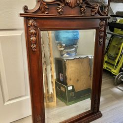 ABSOLUTELY GORGEOUS ANTIQUE MIRROR HEAVY 