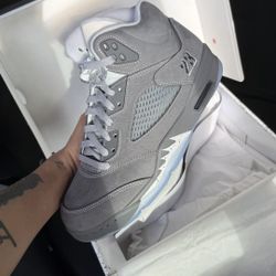 Jordan Wolf Grey 5 Size 8.5