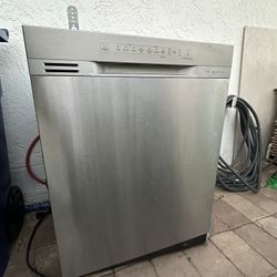 SAMSUNG DISHWASHER FOR SALE!!!