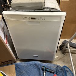 Dishwasher 