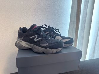 New Balance 9060 Sneakers