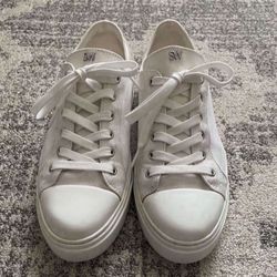 Stuart Weitzman Canvas Sammy Twill Sneakers in White Size 9 