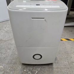 Frigidaire 30 Pint Pt  Low Temp Energy Star Dehumidifier