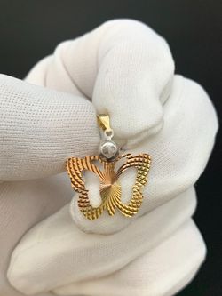 1" STONE BUTTERFLY #35347