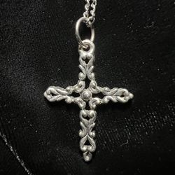 Beautiful, Silver Cross Necklace 