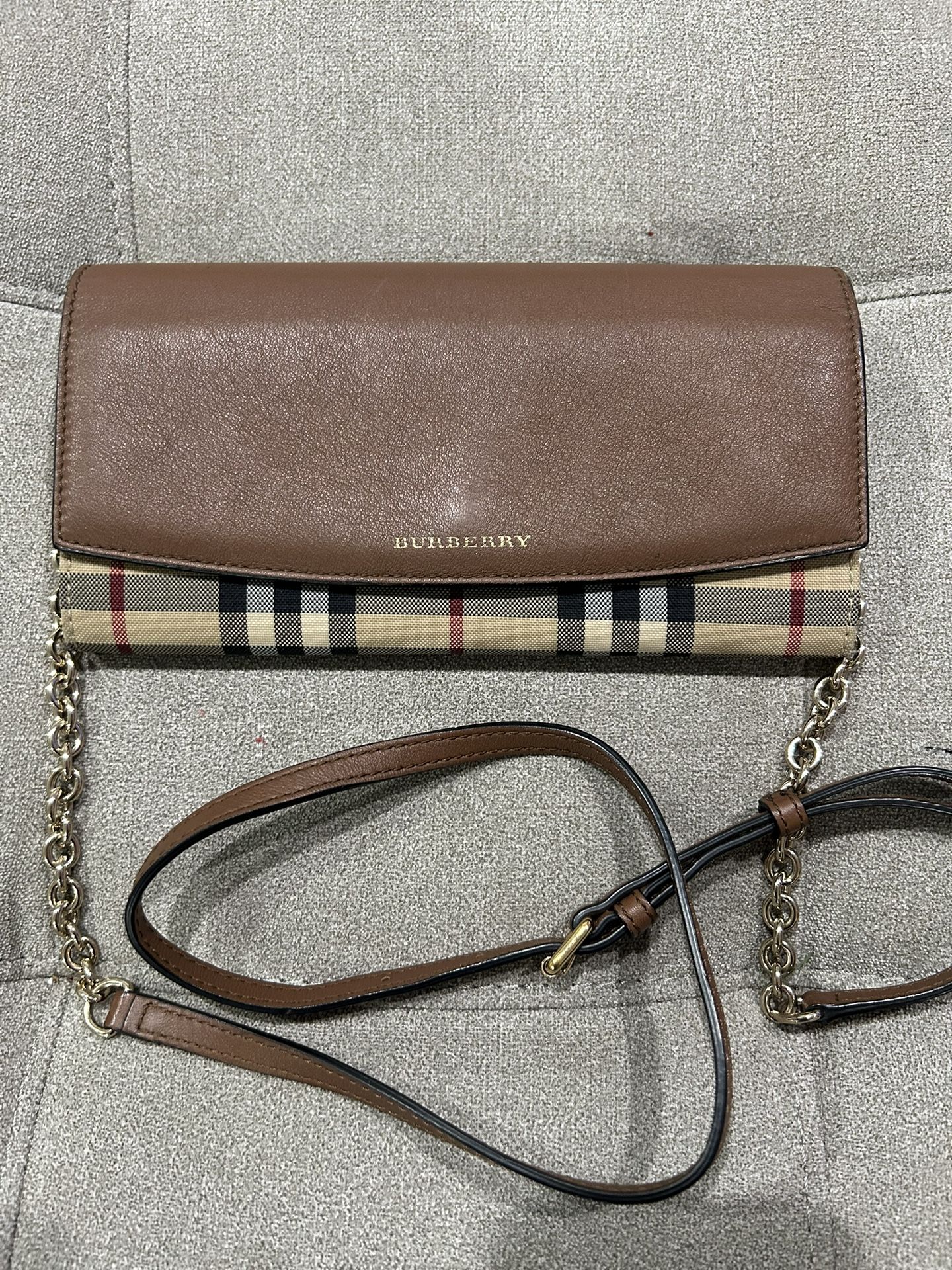 wallet on chain Burberry 