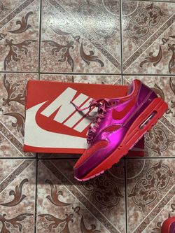 Nike Air Max 1 Valentines Day Special Edition Patent Leather Size 12
