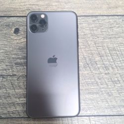 Unlocked iPhone 11 Pro Max  Desbloqueado