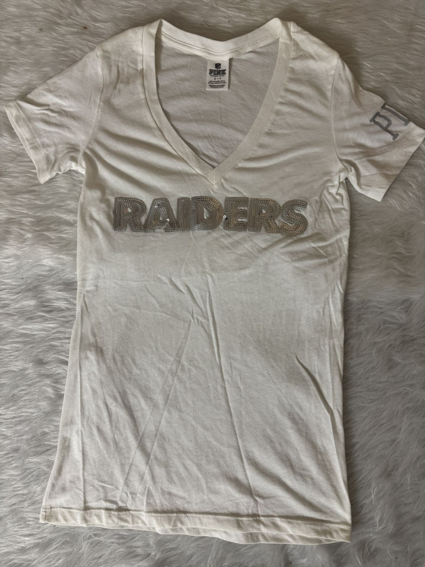 Victoria’s Secret Pink Raiders V-Neck T-Shirt Women’s Small