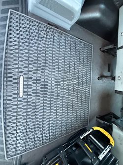 Jeep Wagoneer rear rubber mat (original)