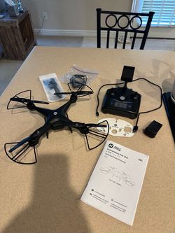 Drone - Holy Stone 110D - with camera