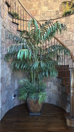 8’  Faux Tree